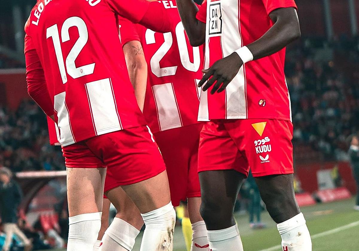 Kudu ya aparecía en el pantalón de la UDA.