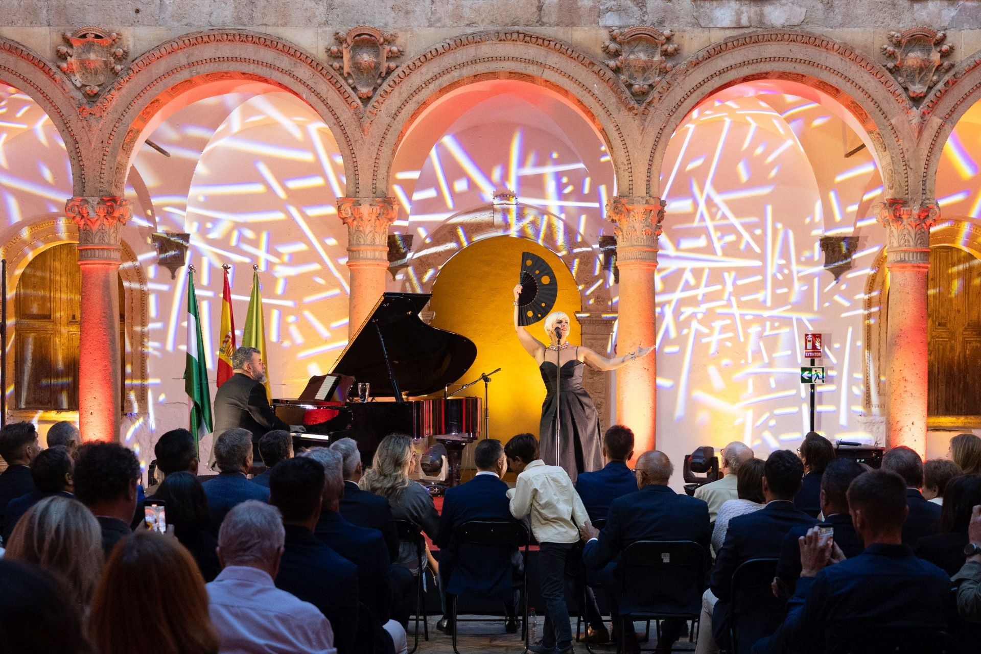 Las imágenes de la inauguración del castillo de La Calahorra este miércoles