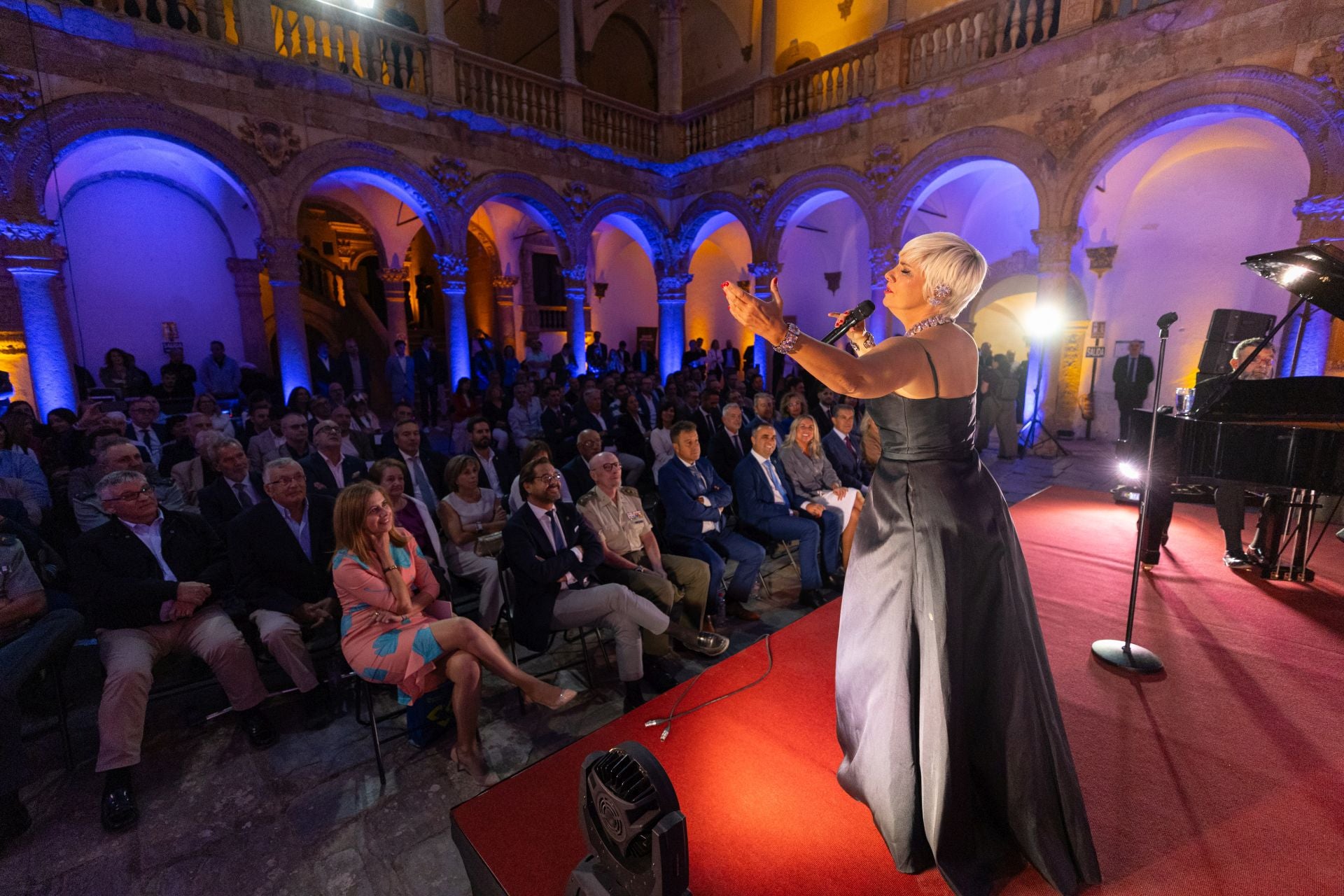 Las imágenes de la inauguración del castillo de La Calahorra este miércoles