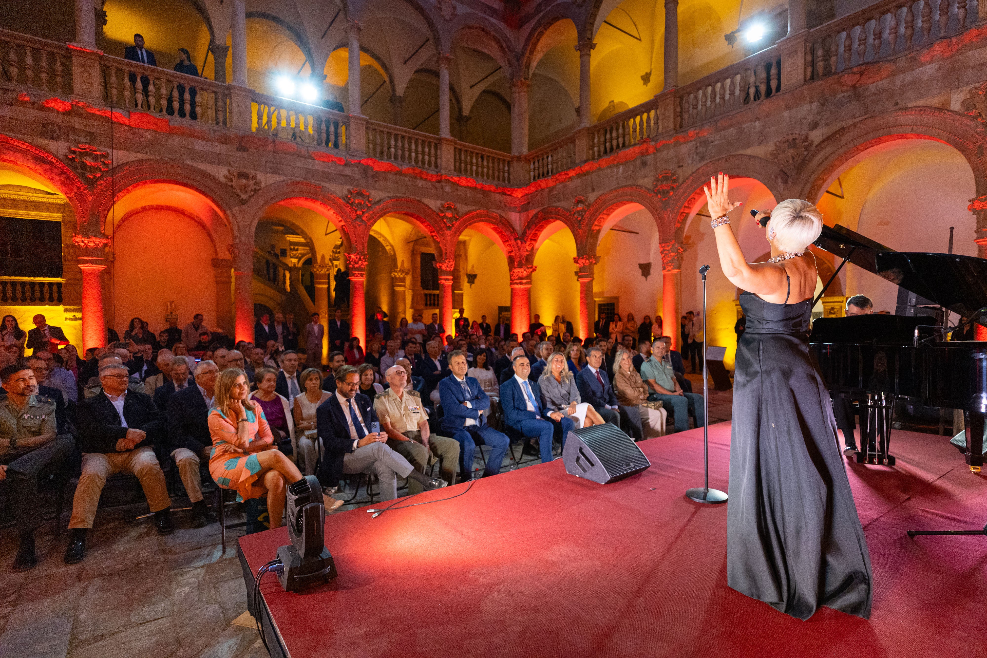 Las imágenes de la inauguración del castillo de La Calahorra este miércoles