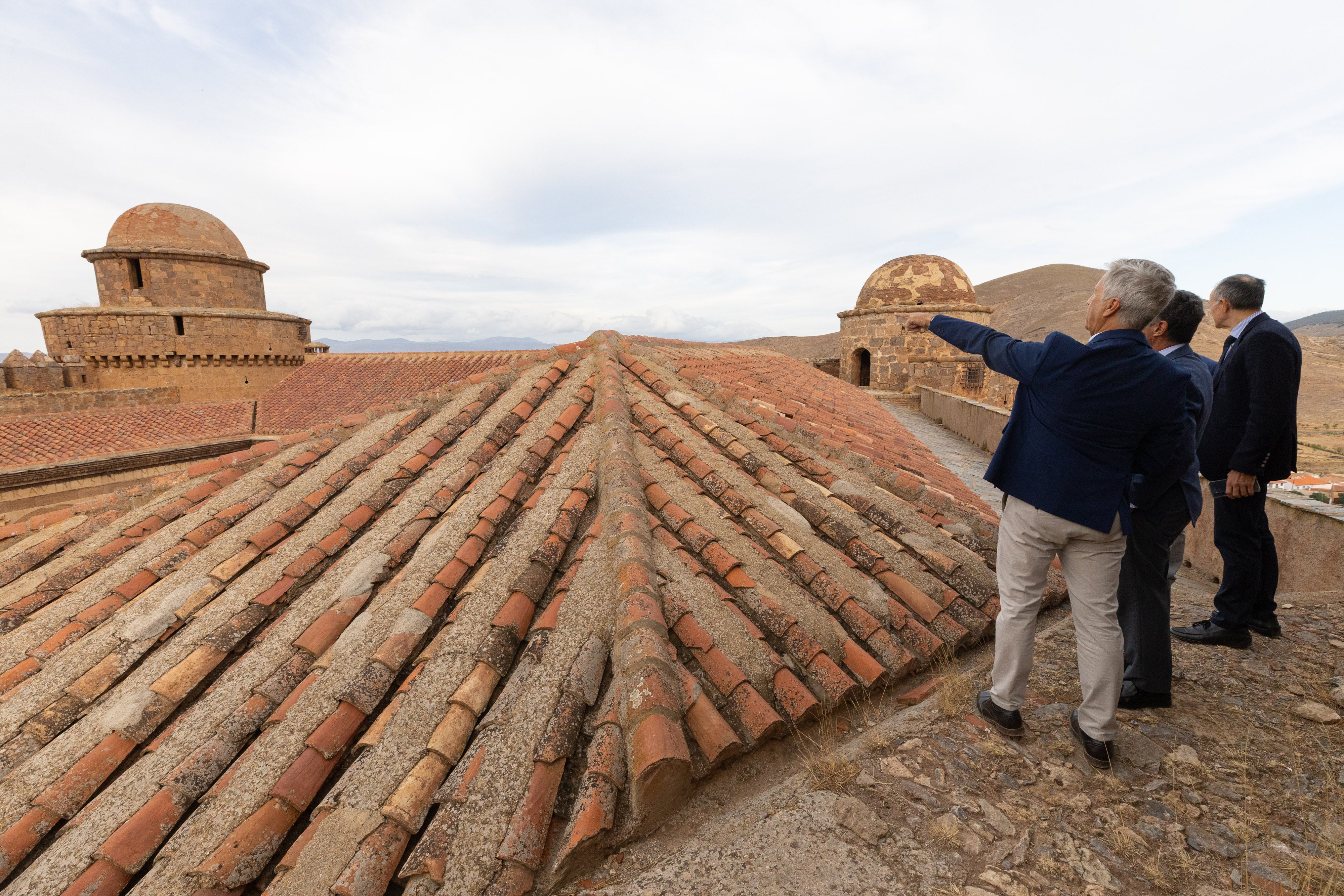 Las imágenes de la inauguración del castillo de La Calahorra este miércoles