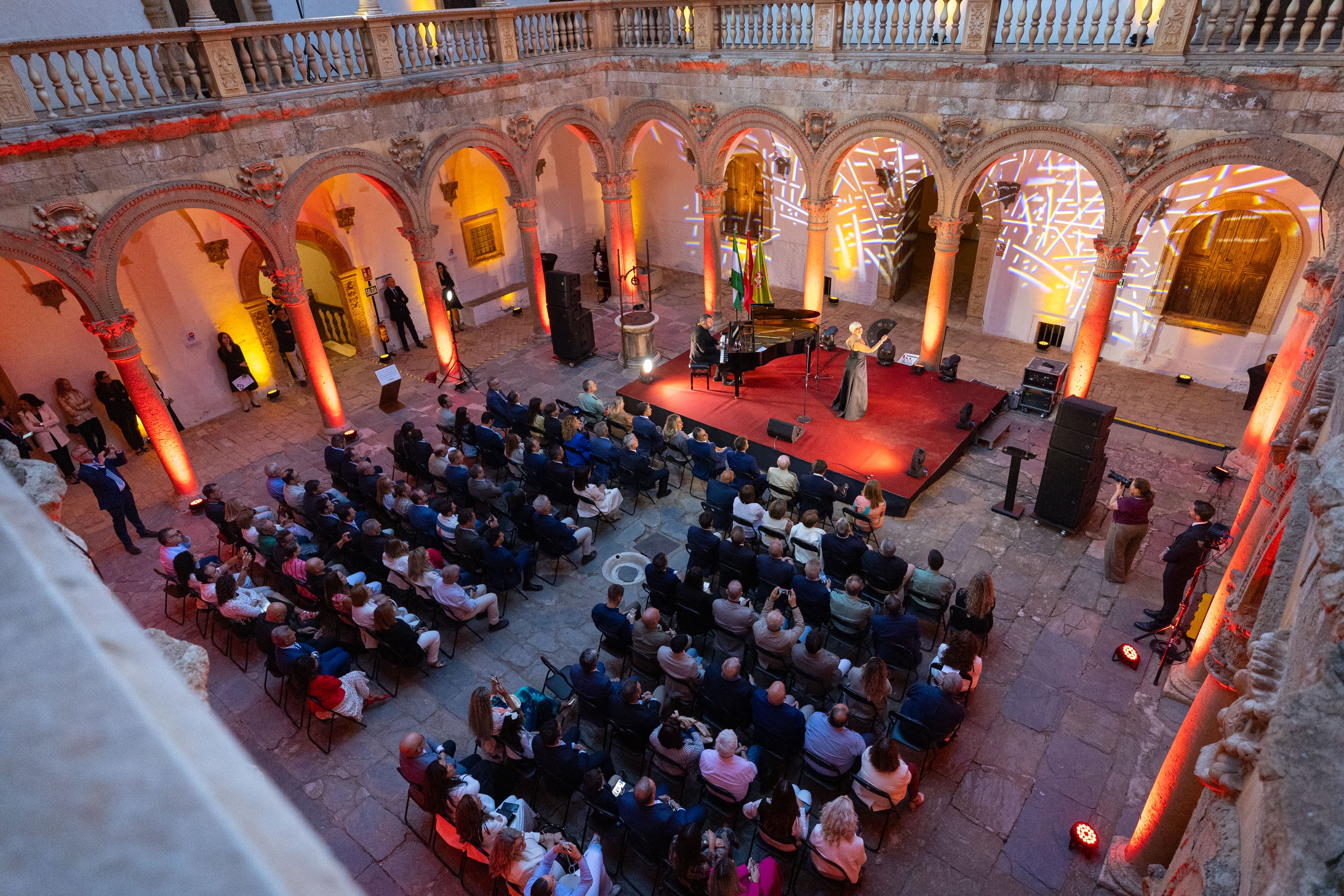 Las imágenes de la inauguración del castillo de La Calahorra este miércoles