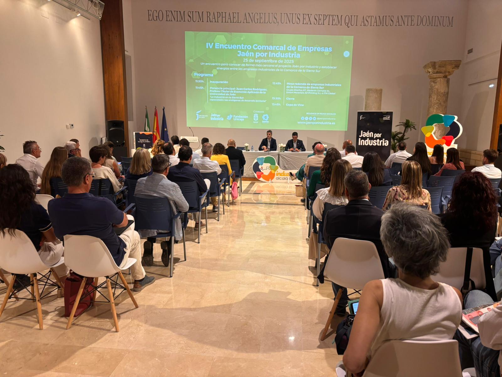 Encuentro en empresas de la comarca de Sierra Sur convocadas en el marco de 'Jaén por industria'.