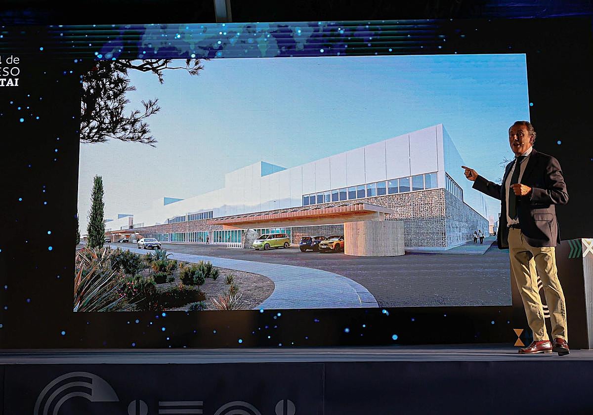 Sergio González, gerente de la Citai, presenta del nuevo centro de datos de Escúzar