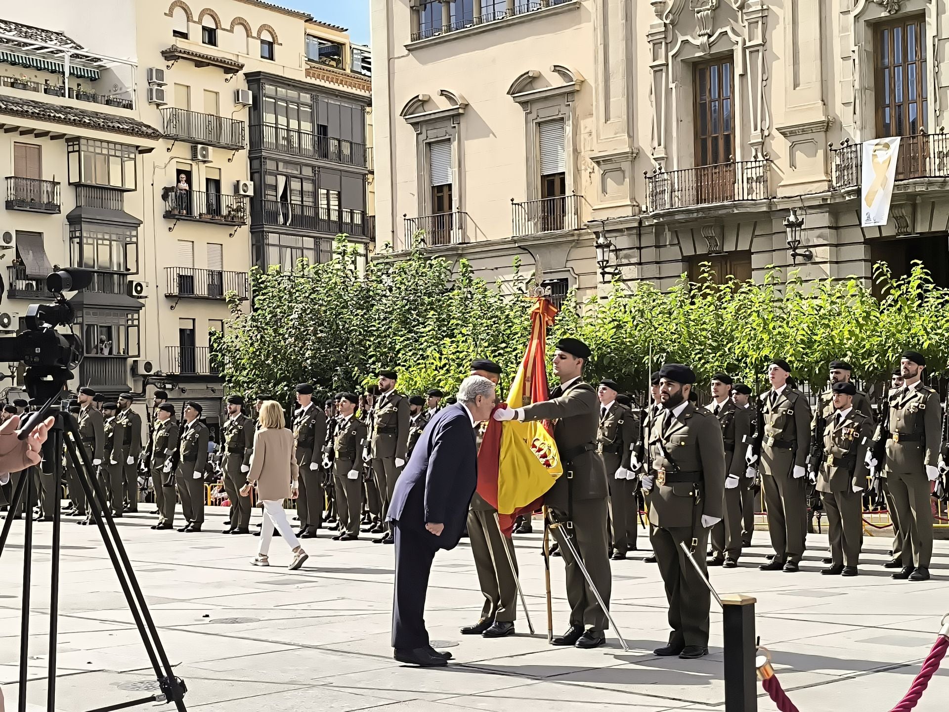 Las imágenes de los 450 civiles que juran bandera en Jaén