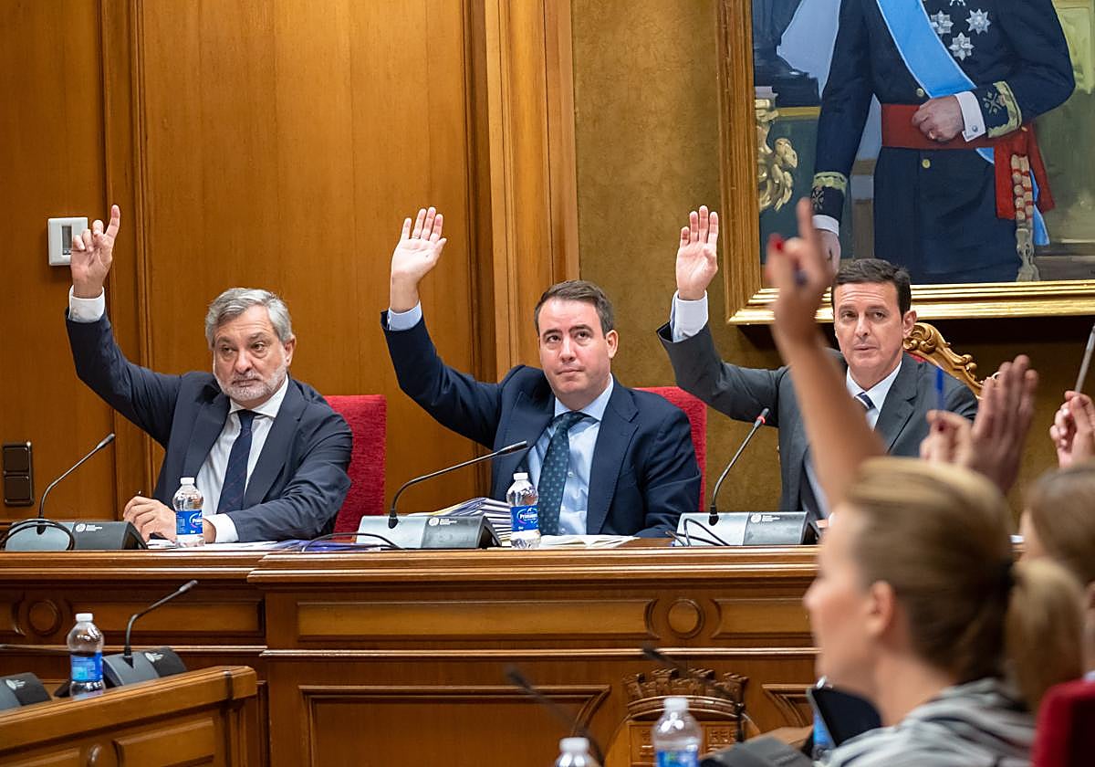 Diputación aprueba más de 12 millones de euros en inversiones en infraestructuras y sostenibilidad