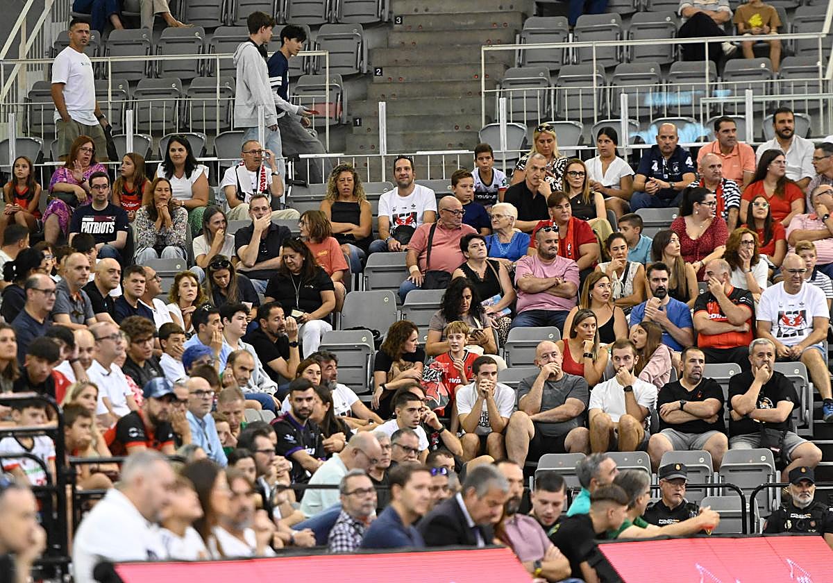 Encuéntrate en las gradas del Palacio en el partido entre el Covirán y el UCAM Murcia