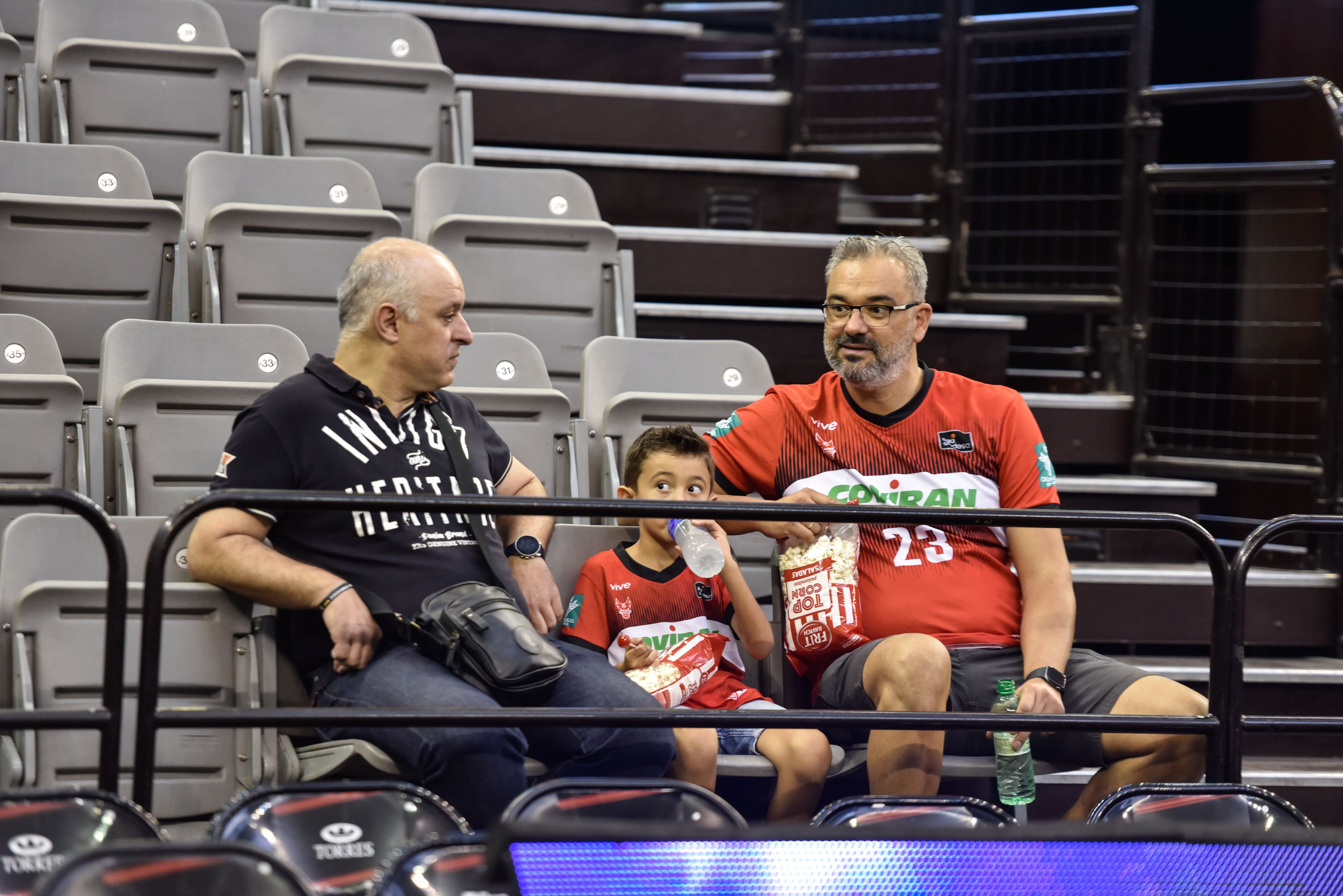 Encuéntrate en las gradas del Palacio en el partido entre el Covirán y el UCAM Murcia