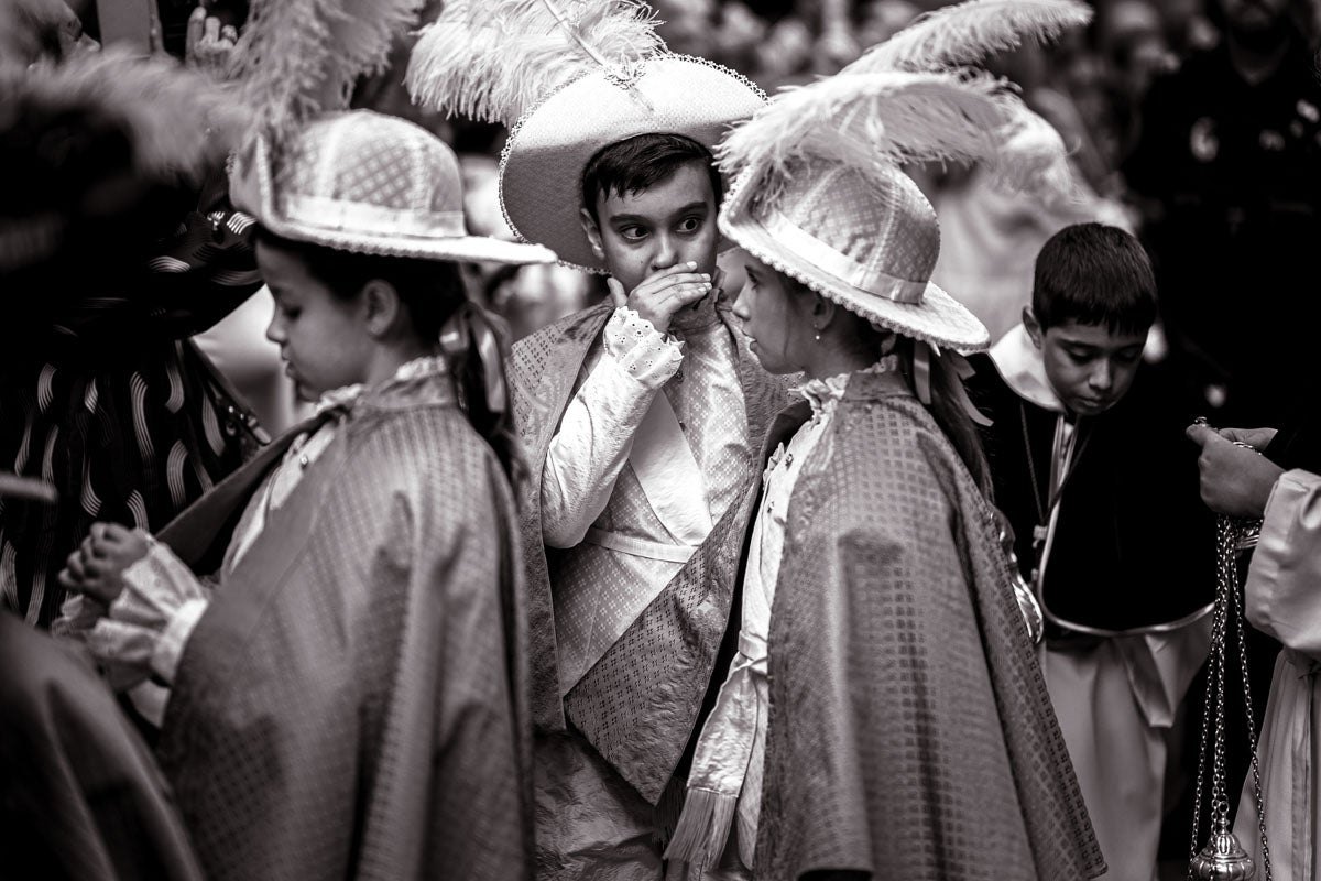 Las imágenes más íntimas de la procesión de la Virgen de las Angustias