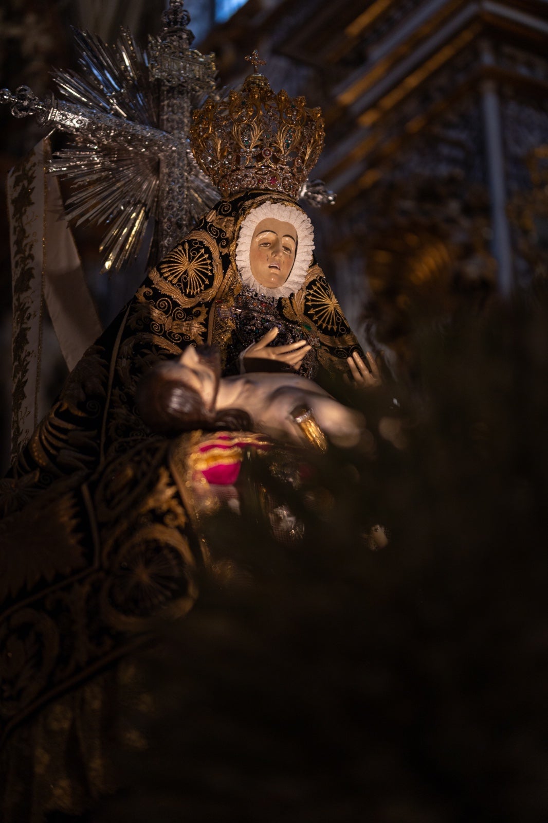 Las imágenes de la procesión de la Patrona por las calles de Granada