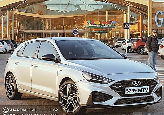 Le roban su coche en el Centro Comercial Granaita y pide ayuda para encontrarlo.