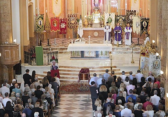 Las imágenes del entierro de Antonio Campos en Berja