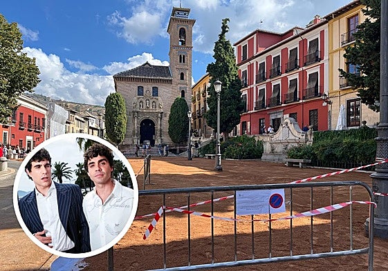 La Plaza de Santa Ana, preparada para acoger el rodaje de 'La bola negra', dirigida por Los Javis.