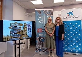 maría Espejo y Ana Belén Molina.