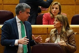 Los senadores del PP Vicente Azpitarte y Eva Martín.