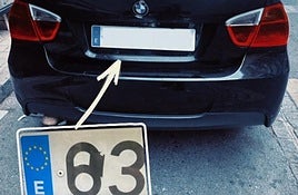 Trata de esquivar las cámaras de la ZBE de Granada cambiando su matrícula y se lleva 6.000 euros de multa