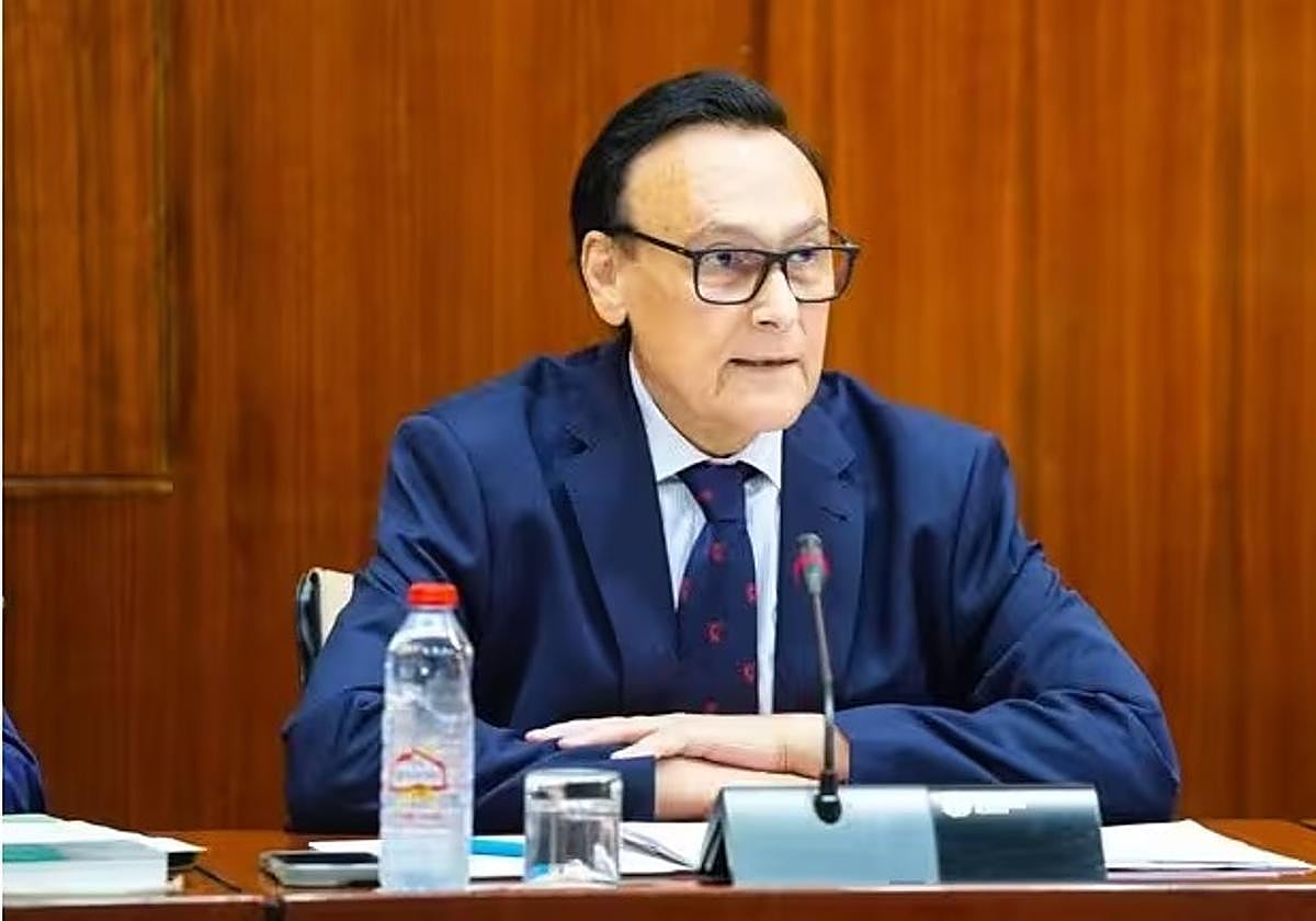 El Consejero De Universidad, Investigación e Innovación, José Carlos Gómez Villamandos, en Comisión Parlamentaria.