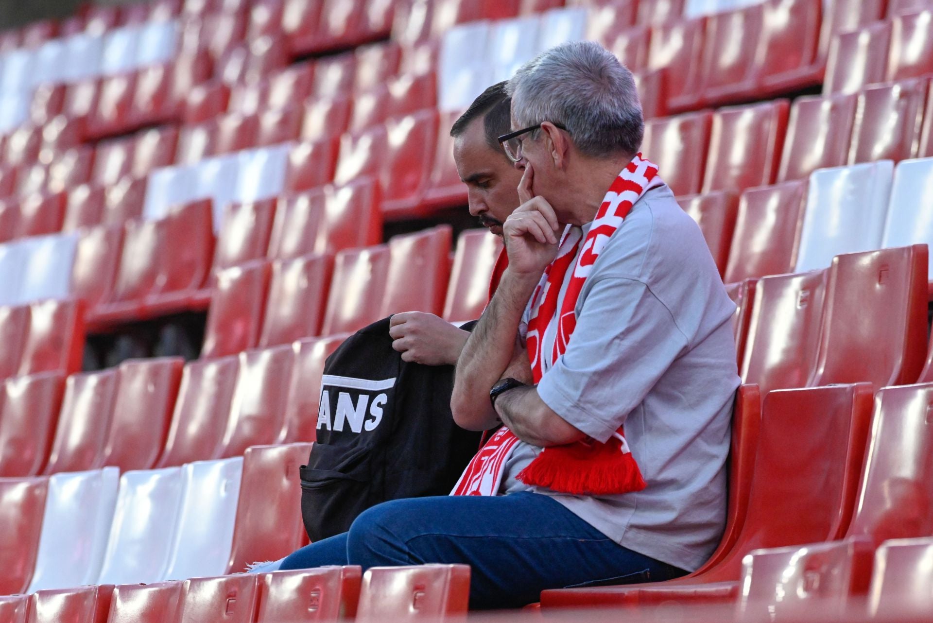 Encuéntrate en Los Cármenes durante el Granada-Real Sociedad B