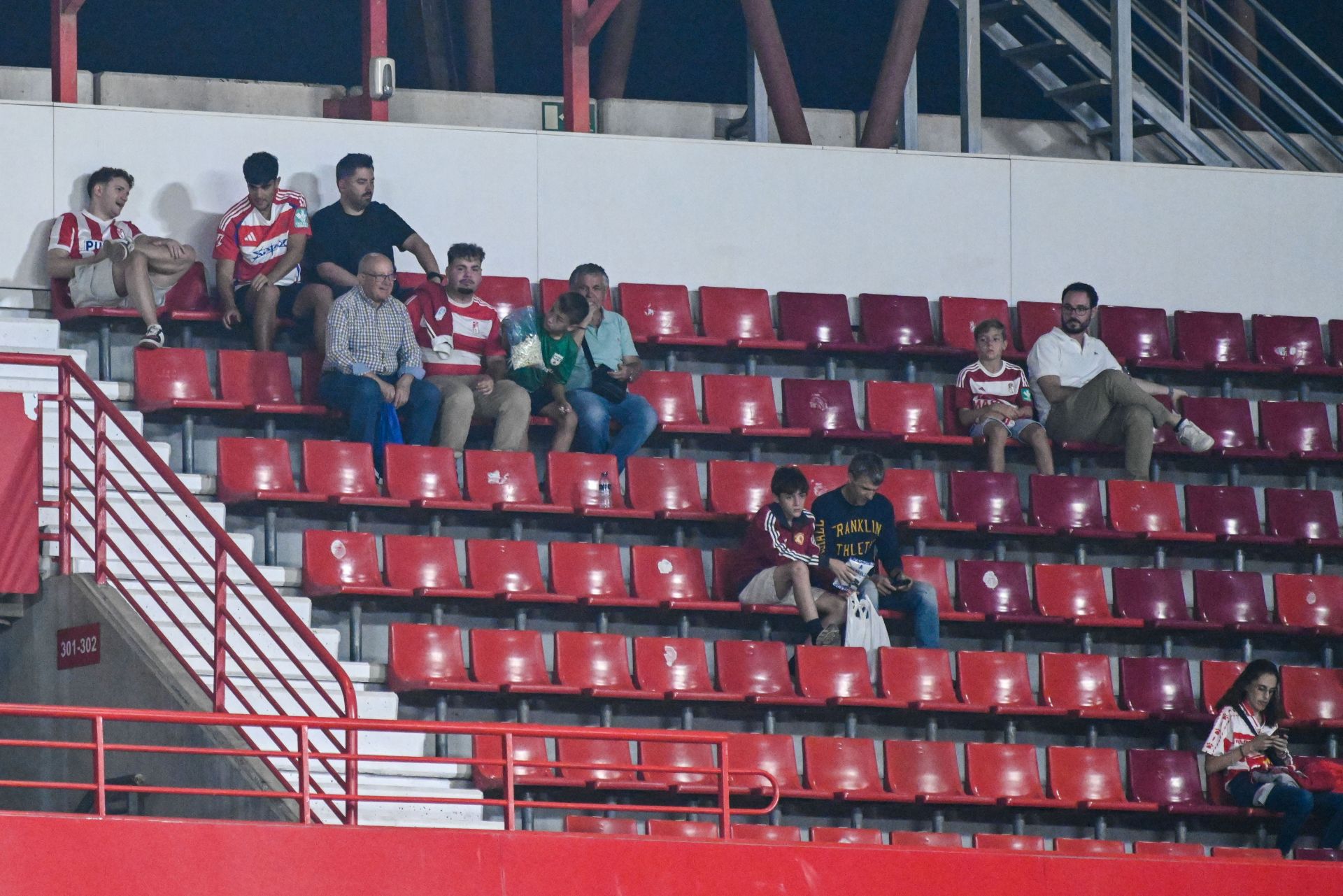 Encuéntrate en Los Cármenes durante el Granada-Real Sociedad B