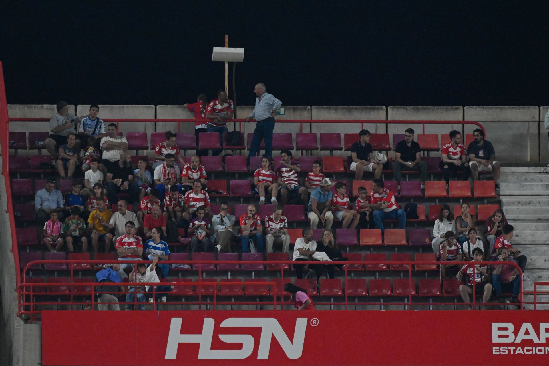 Encuéntrate en Los Cármenes durante el Granada-Real Sociedad B