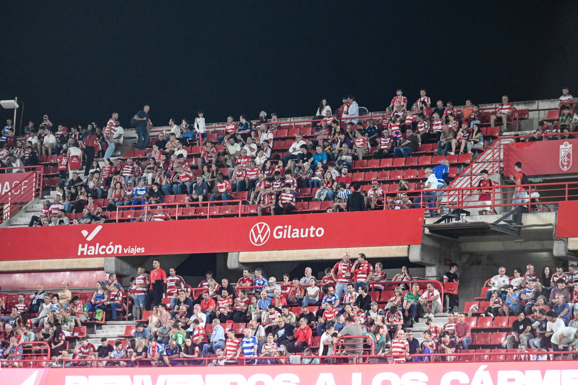 Encuéntrate en Los Cármenes durante el Granada-Real Sociedad B