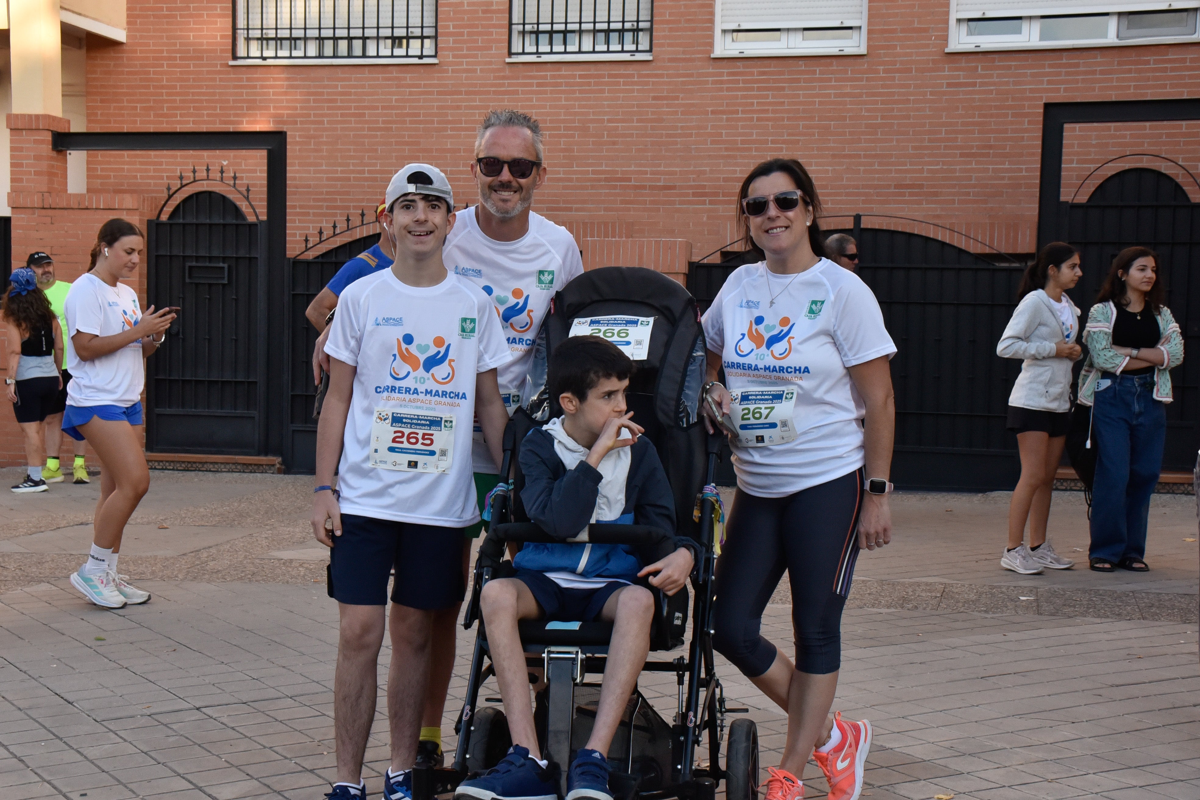 Encuéntrate en la carrera de Aspace en Granada