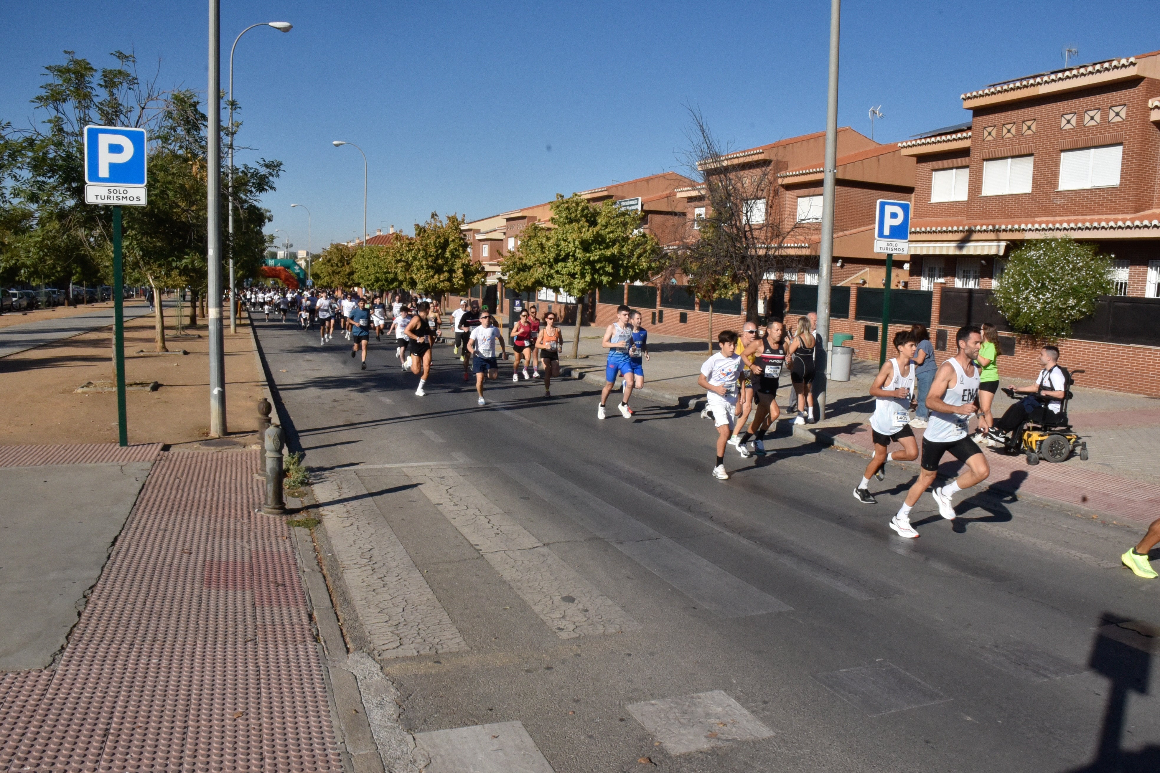 Encuéntrate en la carrera de Aspace en Granada