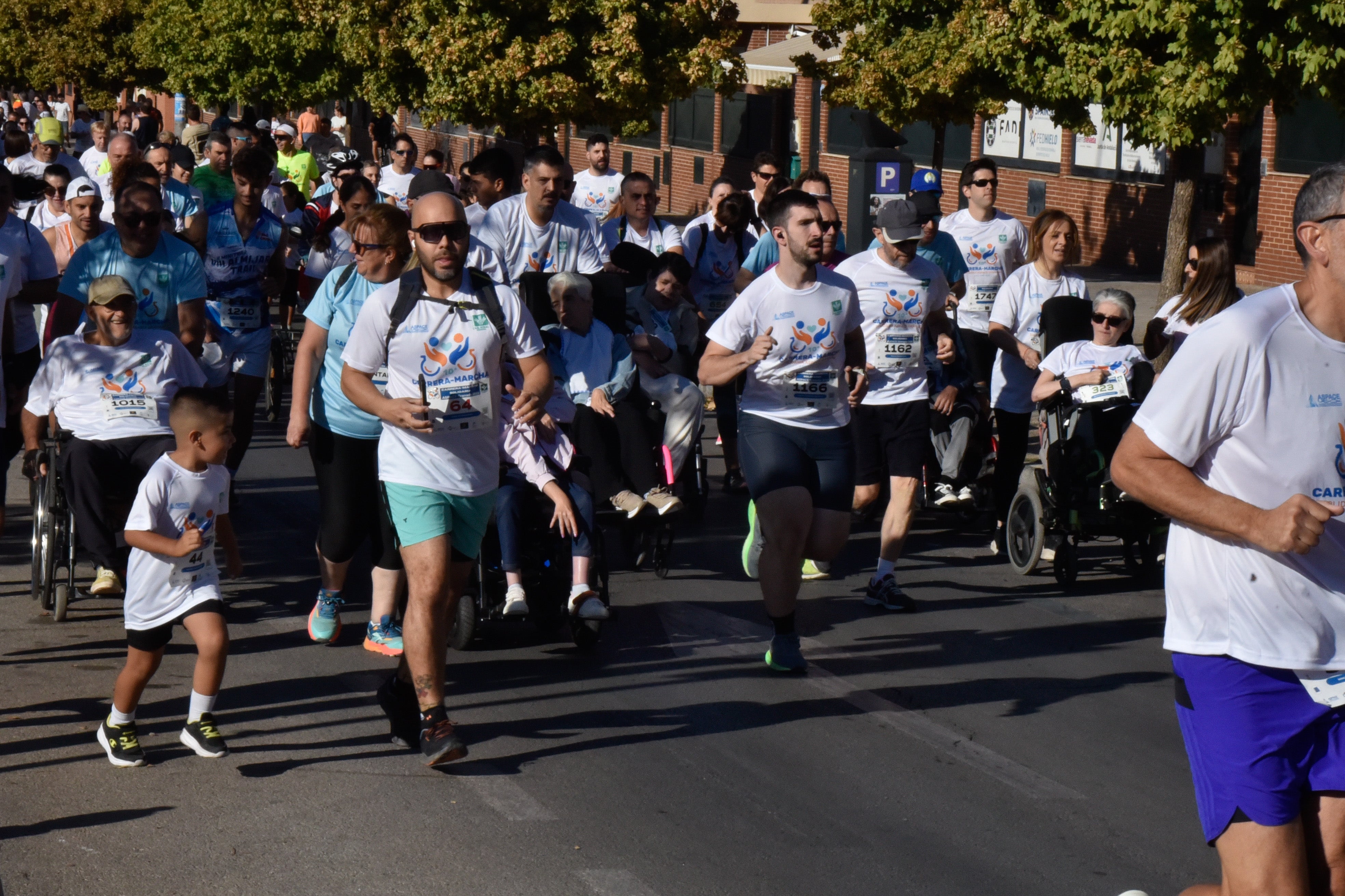 Encuéntrate en la carrera de Aspace en Granada