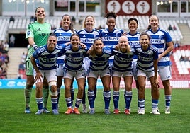 Las jugadoras del Granada femenino, en Las Gaunas.