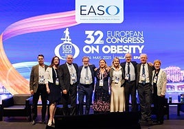 Por la izquierda, Borja Martínez, junto al resto del equipo europeo de la asociación EASO.