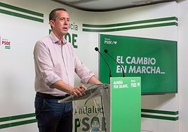 José María Martín, en la sede provincial del PSOE de Almería.