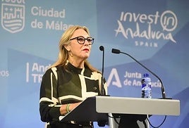 Carolina España interviene en la inaugruación del Global Photonics Economic Forum este martes en Málaga.