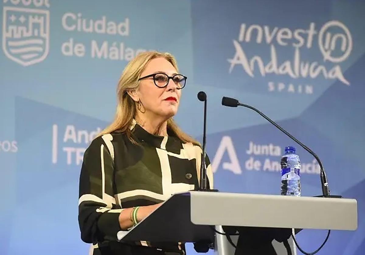 Carolina España interviene en la inaugruación del Global Photonics Economic Forum este martes en Málaga.