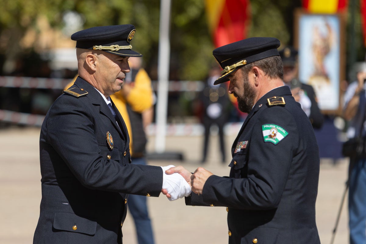 Las imágenes de la celebración del Patrón de la Policía en Granada