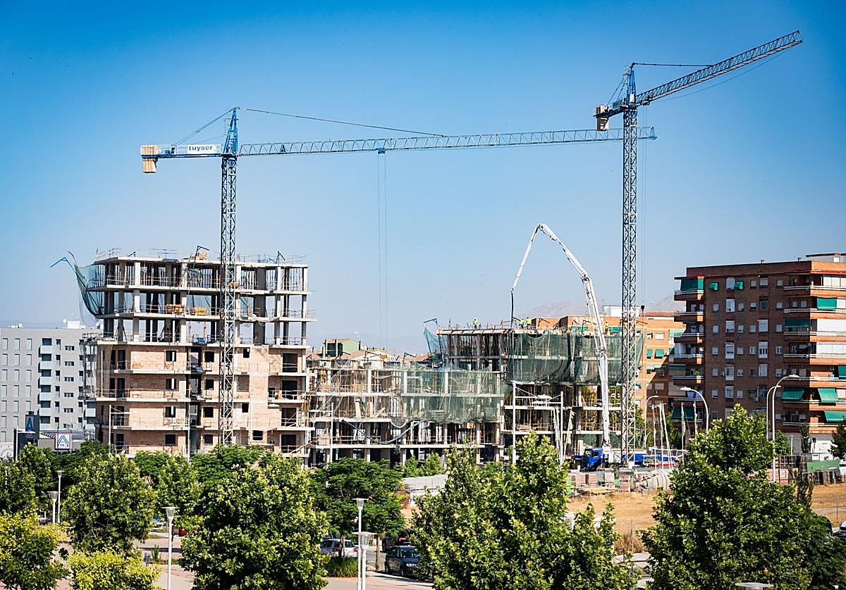 Promociones en construcción en la zona de los oestes.