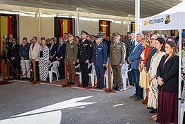 Las imágenes del XXXI aniversario de la Subdelegación de Defensa en Granada