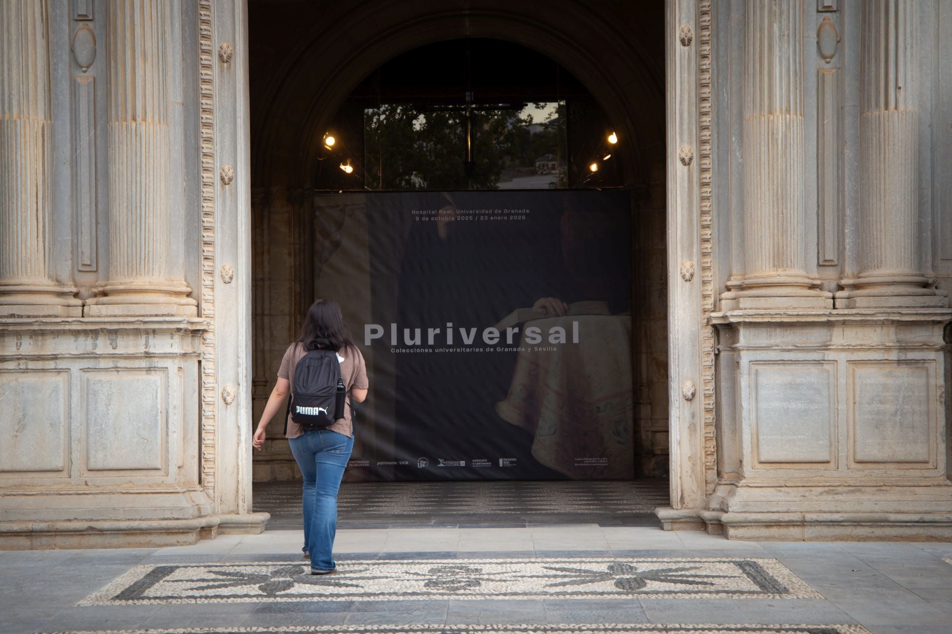 La impresionante exposición con las mejores obras de las universidades de Granada y Sevilla en el Hospital Real