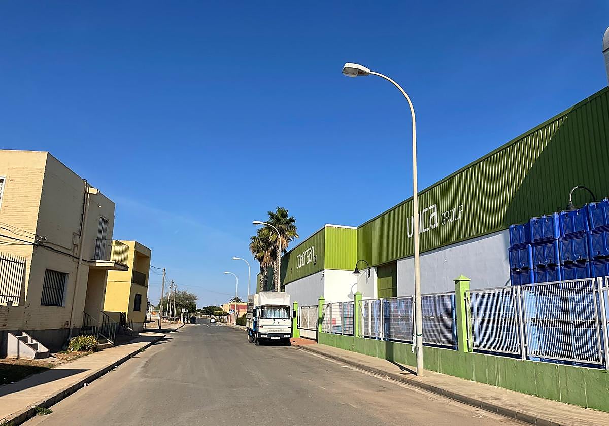 Calle Mirasol, en San Agustín, donde apareció el cuerpo sin vida de Antonio Campos.