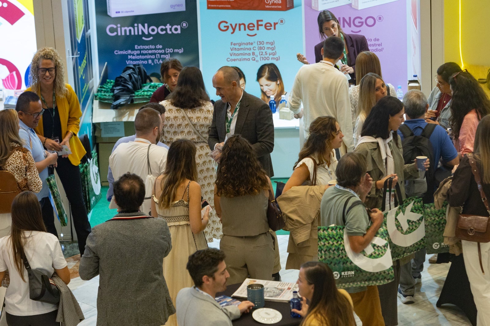 Así es el mayor congreso de médicos de familia de España que se celebra ahora en Granada