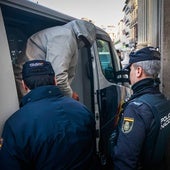 El procesado, a su llegada a la Audiencia de Granada.