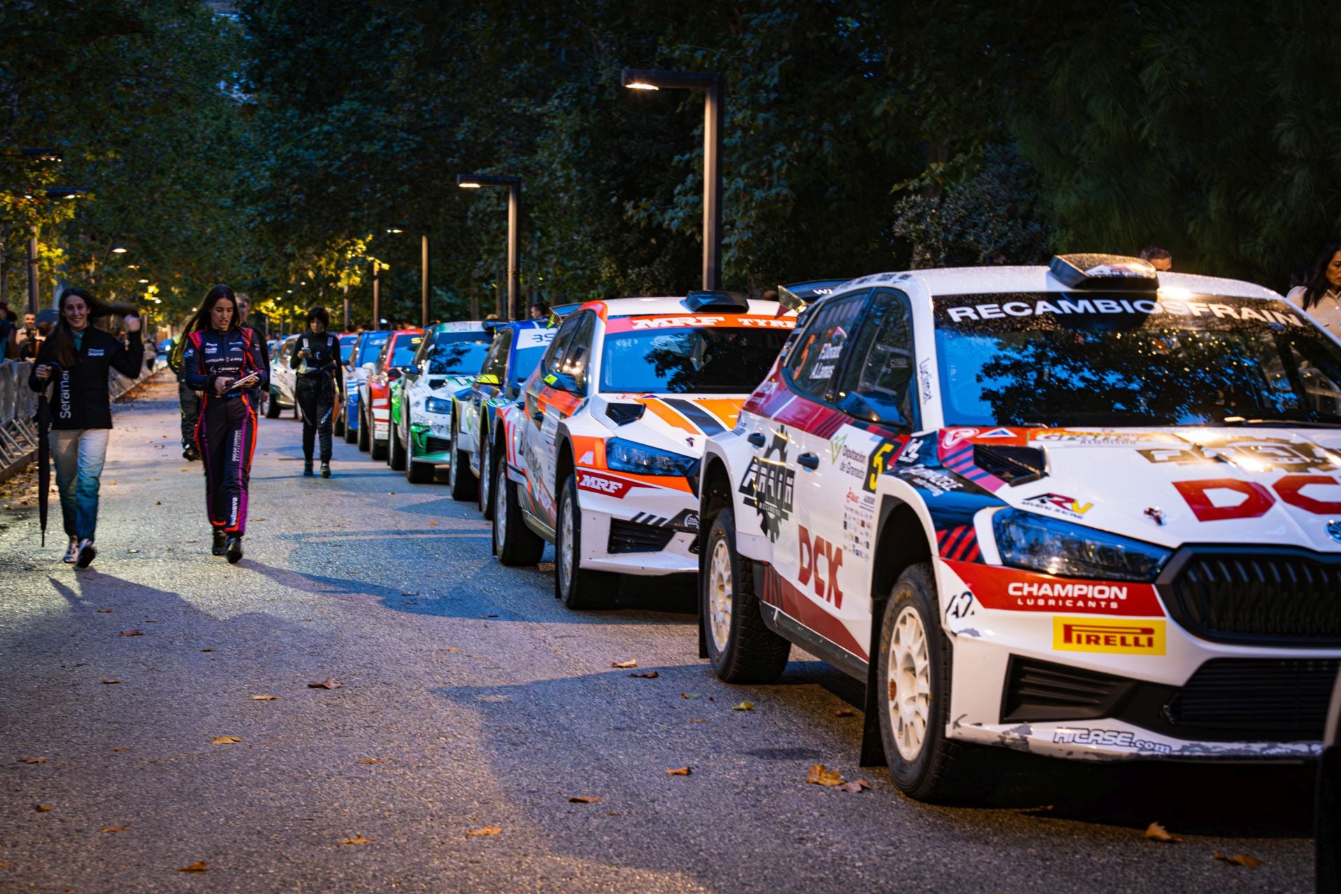 Las imágenes de la exhibición urbana del XI Rally de Granada
