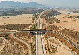 Adif AV destina 65,7 millones de euros a electrificar el tramo Lorca-Almería