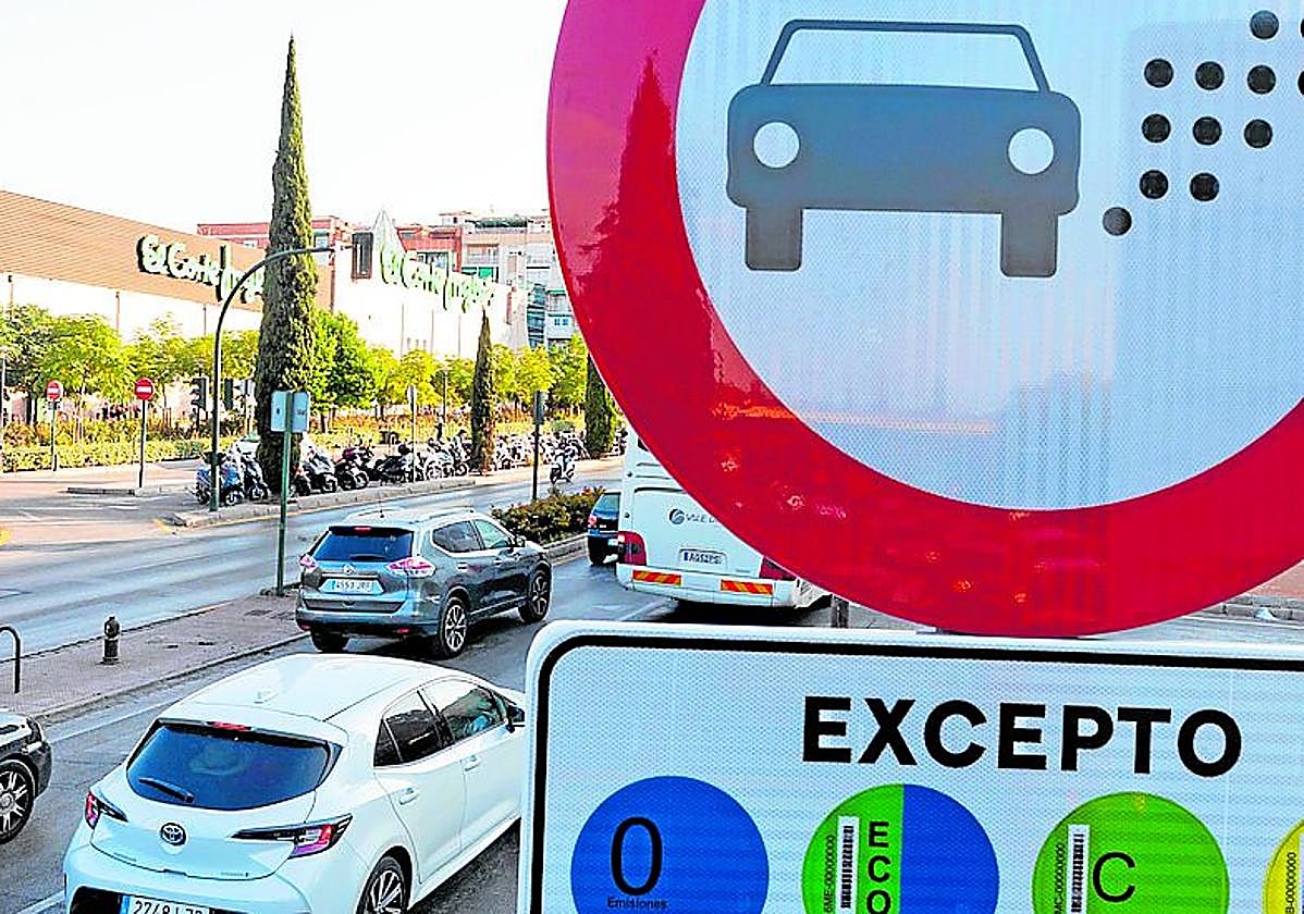 Señal de la zona de bajas emisiones.