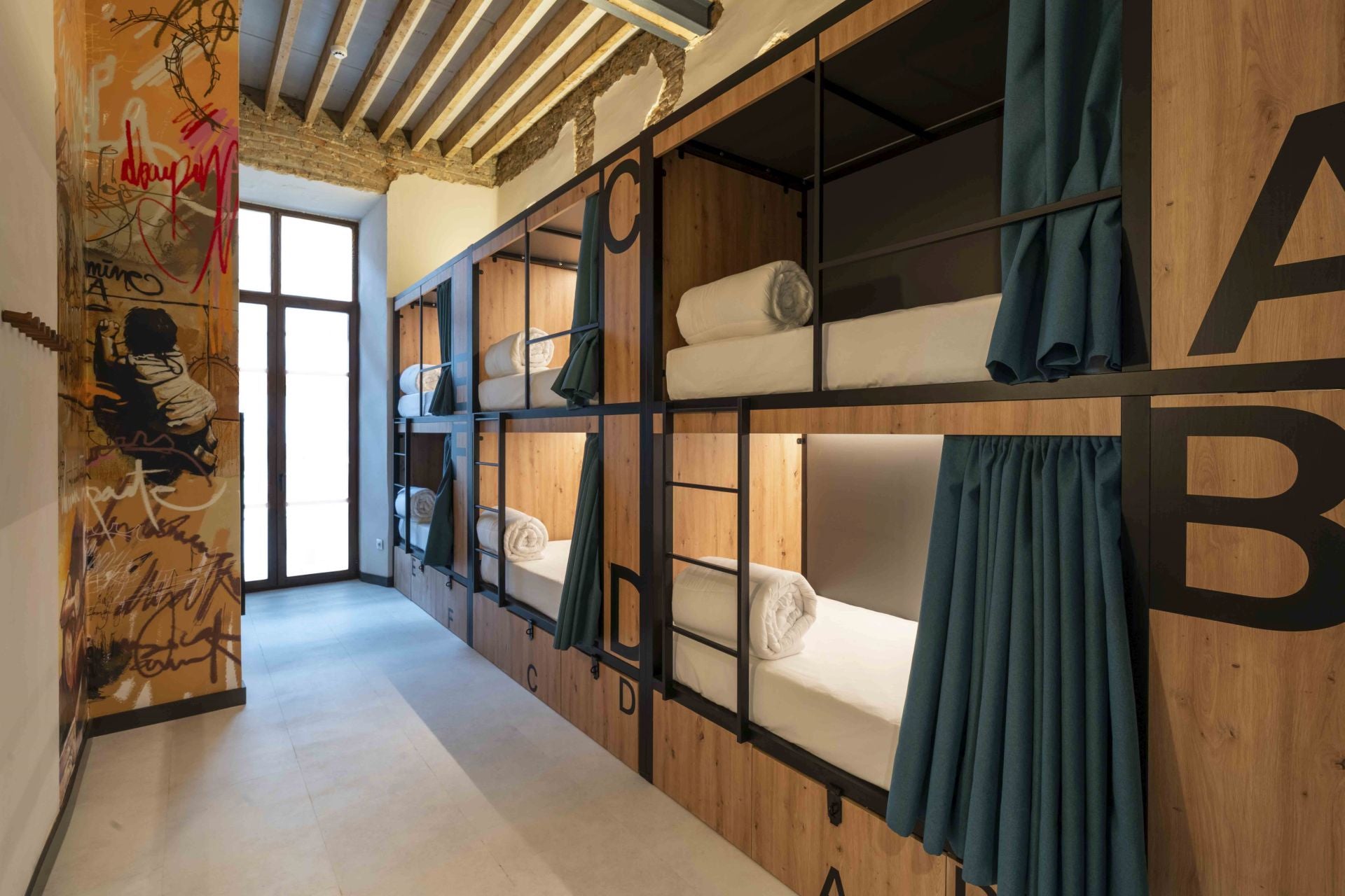 Imagen principal - Detalles de las habitaciones del hotel que abrirá sus puertas en diciembre.