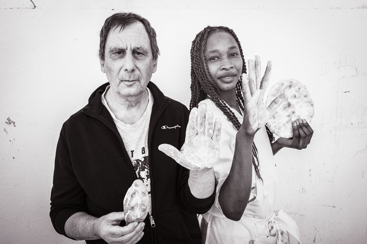 Inmigrantes en busca de una oportunidad como panaderos en Granada