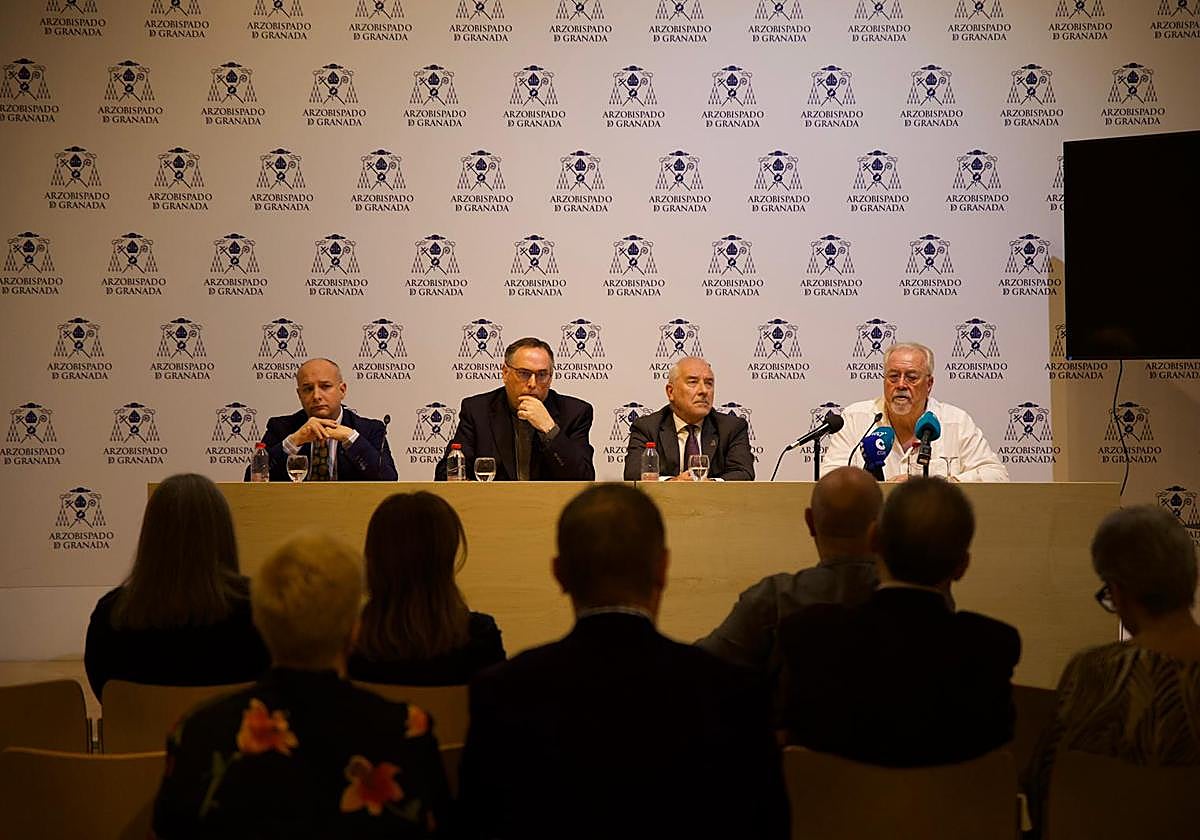 Presentación de los actos del Centenario de la Federación de Cofradías