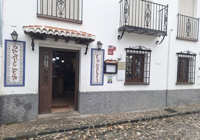 El bar de Granada que defiende el horario de sus trabajadores: «Si todos ponemos de nuestra parte, nos irá mejor»