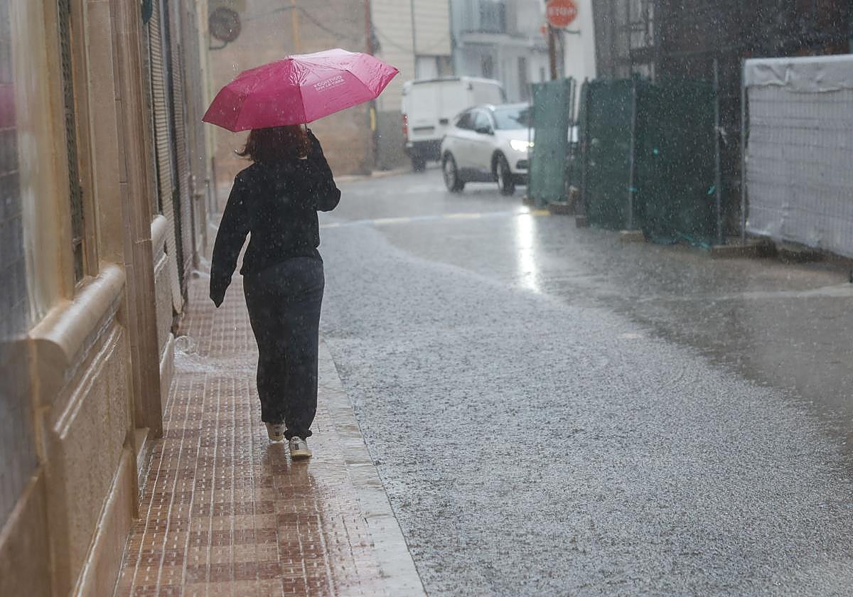 Aviso amarillo de Aemet por tormentas este viernes en Granada