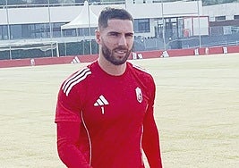 Luca Zidane sale al campo de entrenamiento.
