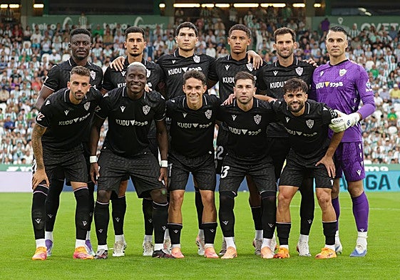 Once inicial del Almería contra el Córdoba